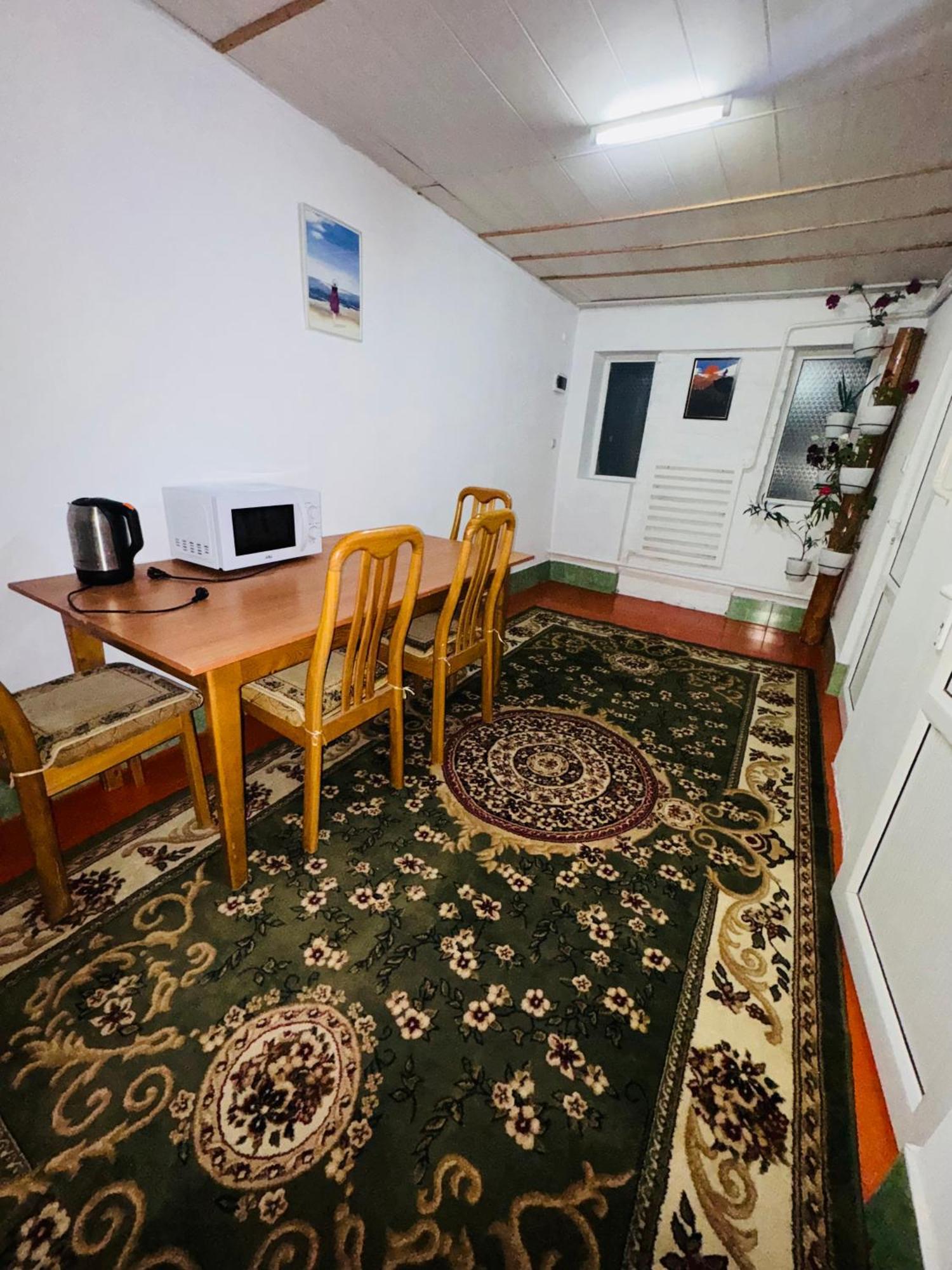 Home Karakol Ngoại thất bức ảnh